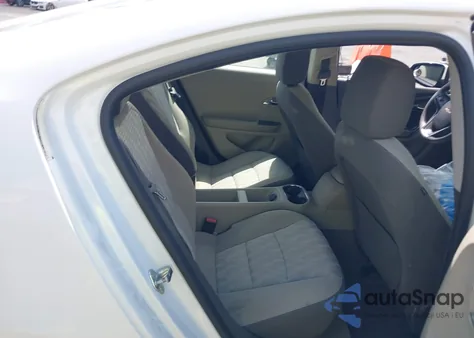 2013 Chevrolet Volt z USA, uszkodzony, nr VIN 1G1RE6E45DU145114